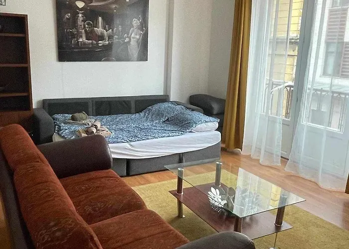 Danube Dwelling Asboth 19-1 Budapest