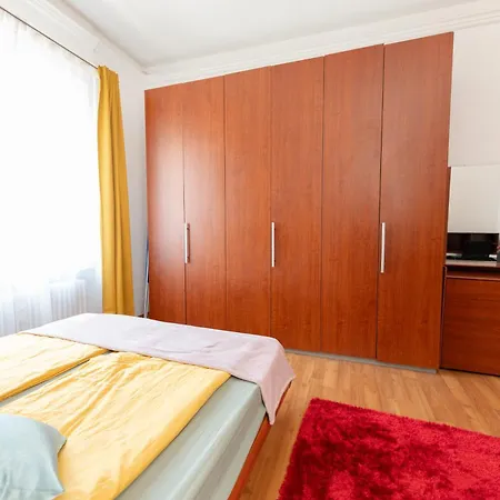 Danube Dwelling Asboth 19-1 * Budapest
