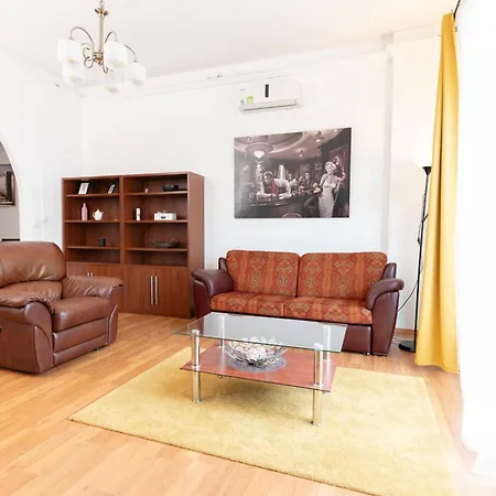 Danube Dwelling Asboth 19-1 * Budapest