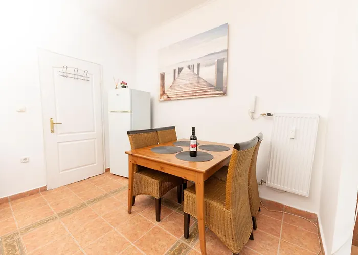 Danube Dwelling Asboth 19-1 Apartman *